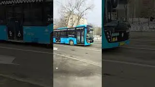 Автобус КамАЗ 5299-40-52.Следует по маршруту 965 (Даниловский рынок-м.Варшавская).Номер-161784.