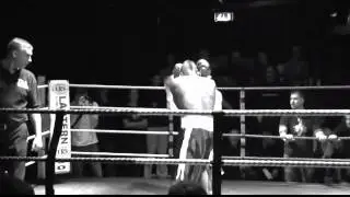 Chris McCabe v Menza  Title Highlights