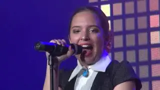 Una Dimitrijevic It's a man's world (Christina Aguilera cover)