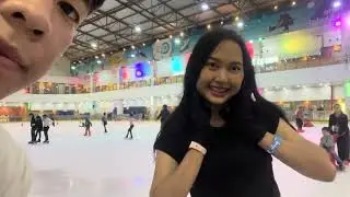 Pertama kali main ice skating, im so happy 🥹❤️