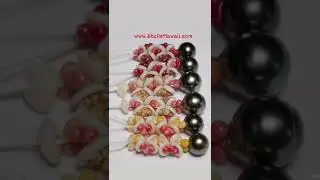 Kahelelani, Puka & Tahitian pearl earrings #shellshawaii #shells #hawaii #handmade #kauaimade