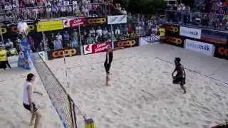Ballwechsel Finalspiel Herren Coop Beachtour Locarno 2015