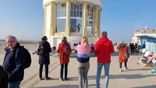 #Borkum 🎶 - Beginn des KURKONZERT🎸 mit Daniel Ferrer im Pavillon #Music @Borkum_Insel 09.04.2023