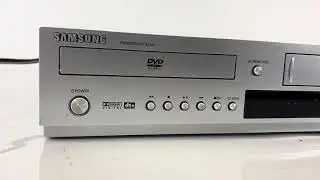 Samsung DVD-V5500 VCR DVD Dual Deck Combo VHS Player Recorder