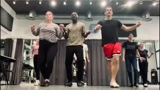 COURS CLAQUETTES - INTERMEDIAIRE (TAP DANCE PARIS)