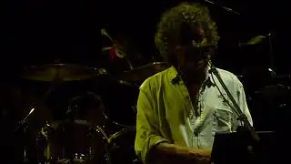 Blowin' In The Wind (end) / Singer Without A Song - Neil Young & Crazy Horse - Rome , July 26, 2013