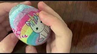 Opening surprise egg with unicorn/Открываем яйцо-сюрприза единорогом