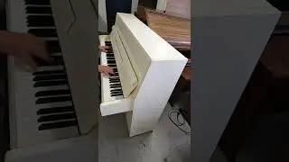 D&eacute;monstration piano Samick SU-108-P par RG