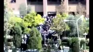 Iran 2 Nov 09 Sharif Uni protest P1