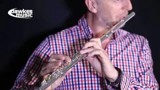 Sankyo CF301 Flute Demonstration