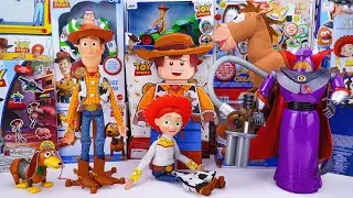 Box filled with Toy Story Collection | Toy Story Woody & Jessie & Potato Head & Buzz Lightyear
