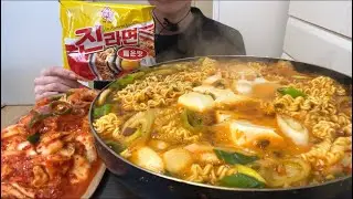 【ASMR，咀嚼音】Jin Ramen（Spicy）and Handmade Spicy Kimchi！진라면！辛口ジンラーメンと手作り激辛キムチ！