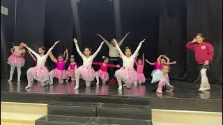 04.Preparing for Christmas.Dance school 