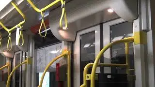 D1-Class Melbourne Tram (Siemens Combino) - Doors are Closing!