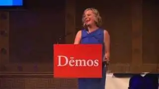 Demos Honors Amy Poehler