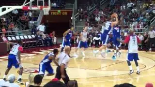 Blake Griffin Ally-oop - Training Camp at USC Galen Center (alanly.com vlog)