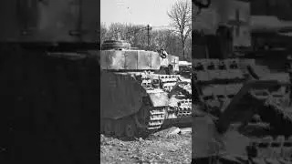Why German Tanks Suddenly Grew &ldquo;Skirts&rdquo; in WWII #history #tank #ww2 #military #army #germany