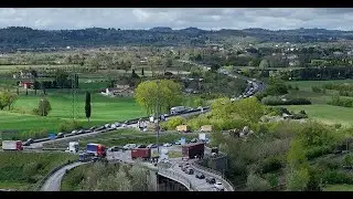 CORTEO DEI CAMION CONTRO IL PEDAGGIO PER LA FiPiLi
