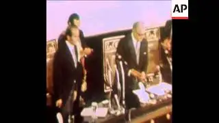 SYND 14-3-74 PEREZ IS SWORN IN AS PRESIDENT MRS NIXON WATCHES
