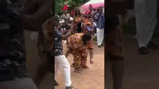 Her size got nothing on her #dance #igboculture #sizematters #igboamaka #sizeinclusivity #fyp