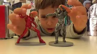 Распаковка Чудо-Рыцарей Марвел! Unboxing Marvel Avengers Heroes in Disney Store Valencia !