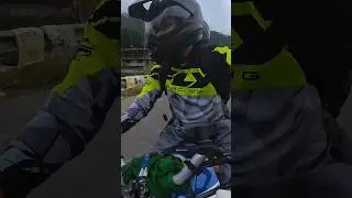 Dropped the phone on a ride😛. #funnyshorts #bikeshorts