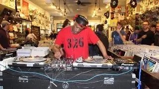 BOILER ROOM - GRAMAPHONE - CHICAGO - JAMIE 326 - BLACK MADONNA (The lost footage)