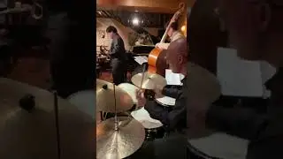 FAST JAZZ DRUM SOLO #shorts #jazzdrummer #jazzdrums #jazzdrumming #drumsolo