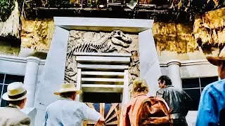 #2 Uncropped 35mm Film Scan - Visitors Centre Entrance Scene - Jurassic Park (1993)