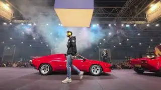 Почувствуйте азарт итальянской инженерии, когда три легендарных Lamborghini оживают