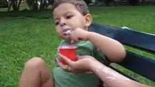 Gabriel na casa dos av&ograve;s