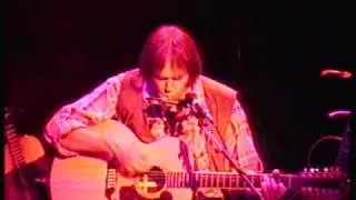 Neil Young 5-18-92 Clev Music Hall 12 Powder Finger.mpg