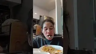 Enjoying my lunch, pancit Canton and fried egg!