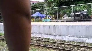 PNR DEL 902 + EMU set 7 arriving at Espa&ntilde;a Station