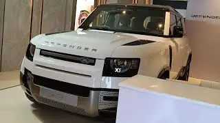 Oberoi mall Auto Expo #defender #lexus #bmw #mercedes #volvo #bmwbikes #autoexpo #onlycarlover #car 