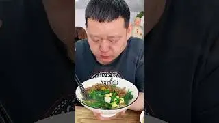 合理饮食，拒绝浪费#减肥路上的绊脚石 #牛肉面 #这面条子不吃还不行必须得吃