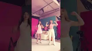 Eu e a Lo na grava&ccedil;&atilde;o do nosso THIS IS UZ! @EraumavezLorena
