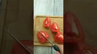 How to offer tomato - Baby Led Weaning