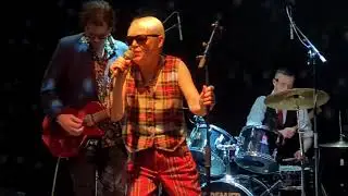 'Cellophane' - Live at The Voodoo Rooms