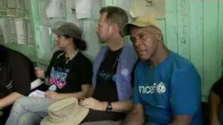 UNICEF Goodwill Ambassador Danny Glover visits Peru to support 'Buena Onda' campaign