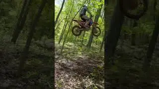 Honda crf250r uphill jump kairos resort. Dirt bike single track east coast crf250rx