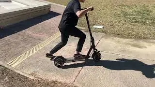 Test trottinette &eacute;lectrique Wegoboard Slide - En mode tout terrain