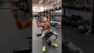 Как быстро накачать мышцы 💪👍 #damus #damusvlog