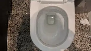 Vaso sanit&aacute;rio convencional Deca Carrara