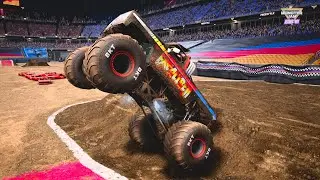 Monster Jam Showdown EXCALIBER Million-Point Freestyle!