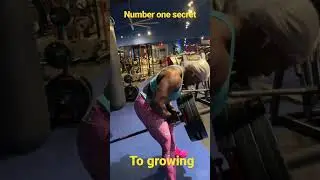 Train past the pain #flex #exercise #womenempowerment #muscle #fitness #bodybuilding #motivation #