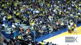 Euroleague ma&ccedil;ına gelen, eski futbolcularımızdan Milan Rap-Rap-Rapaic salonda anons edilir