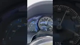 bugatti chiron | insane acceleration of the 1578 horsepower | #shorts #bugatti #bugattichron #200mph