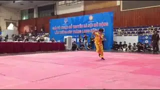 Liễu diệp đao võ sinh nhí