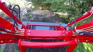 Branson Tractors 2505R fitted with Tractor Loader | Beckside Machinery